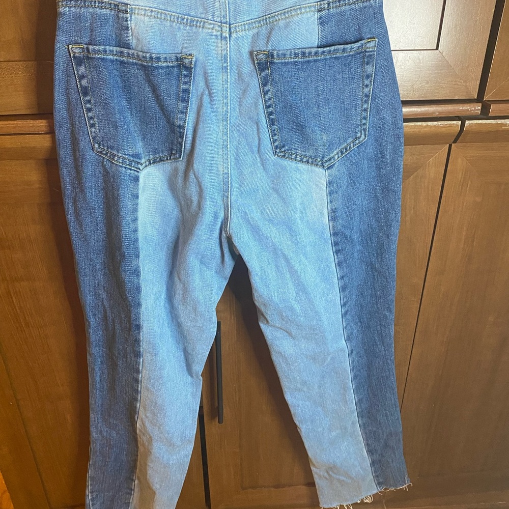 mom jean style jeans